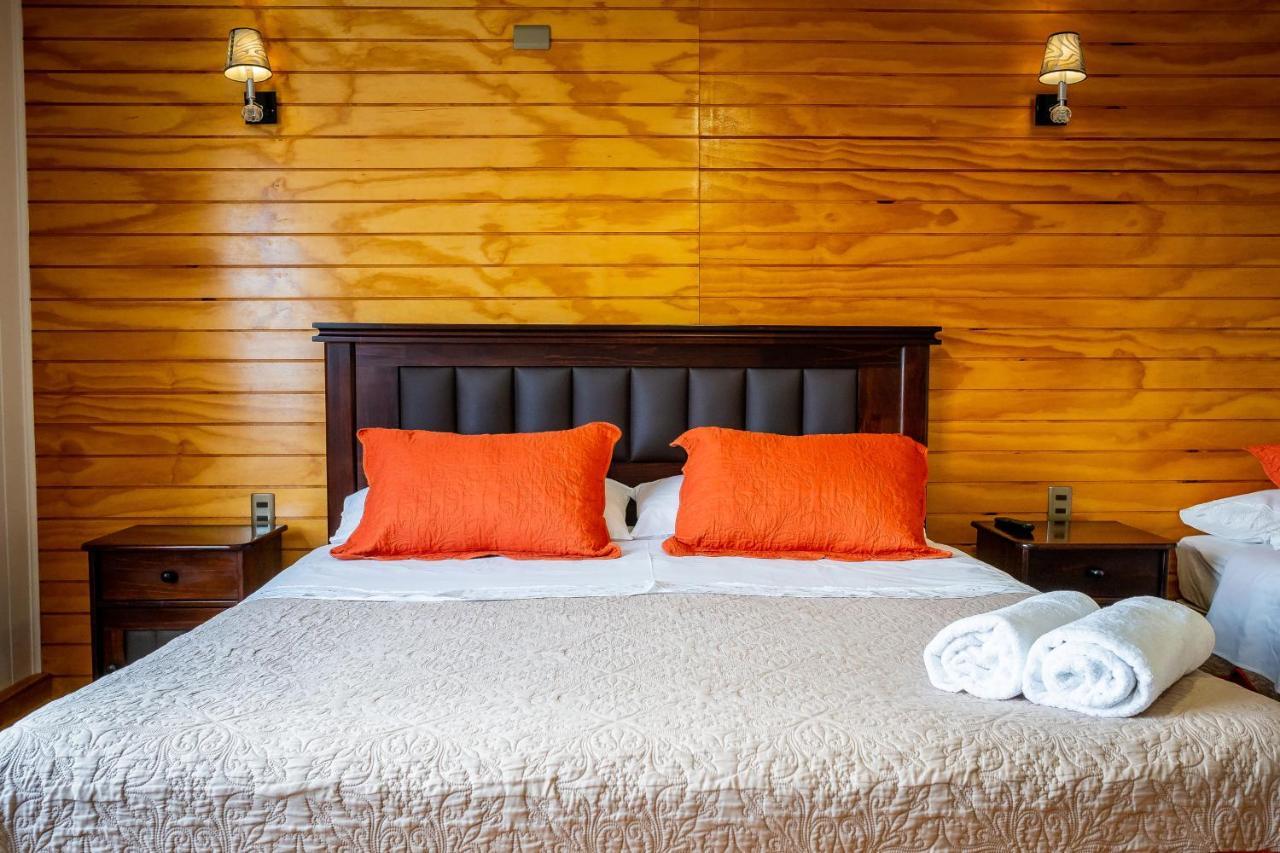 Casa Lucy Bed & Breakfast Puerto Natales Exterior photo