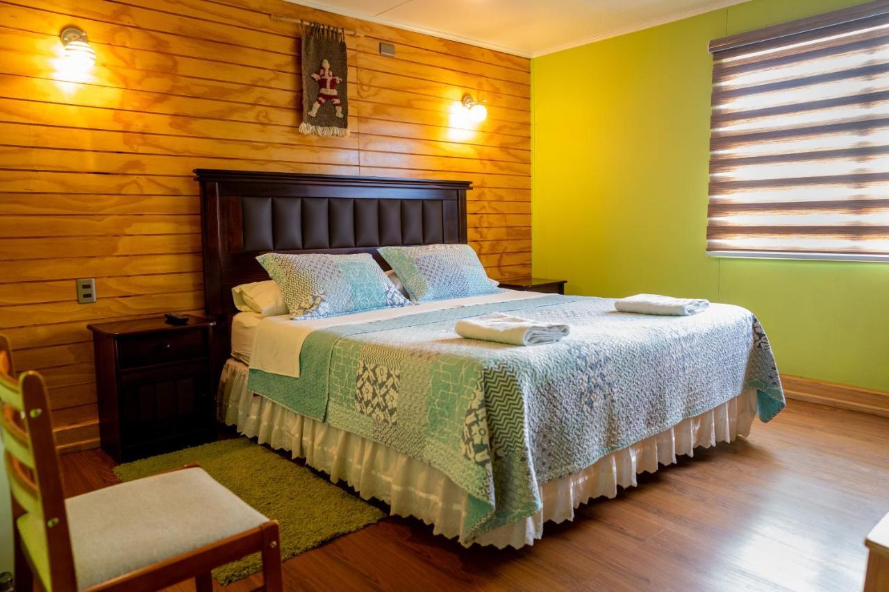 Casa Lucy Bed & Breakfast Puerto Natales Exterior photo