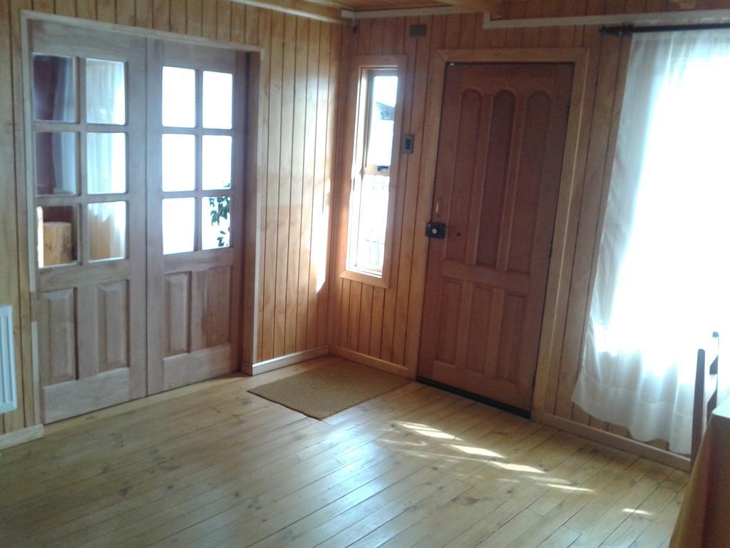 Casa Lucy Bed & Breakfast Puerto Natales Exterior photo