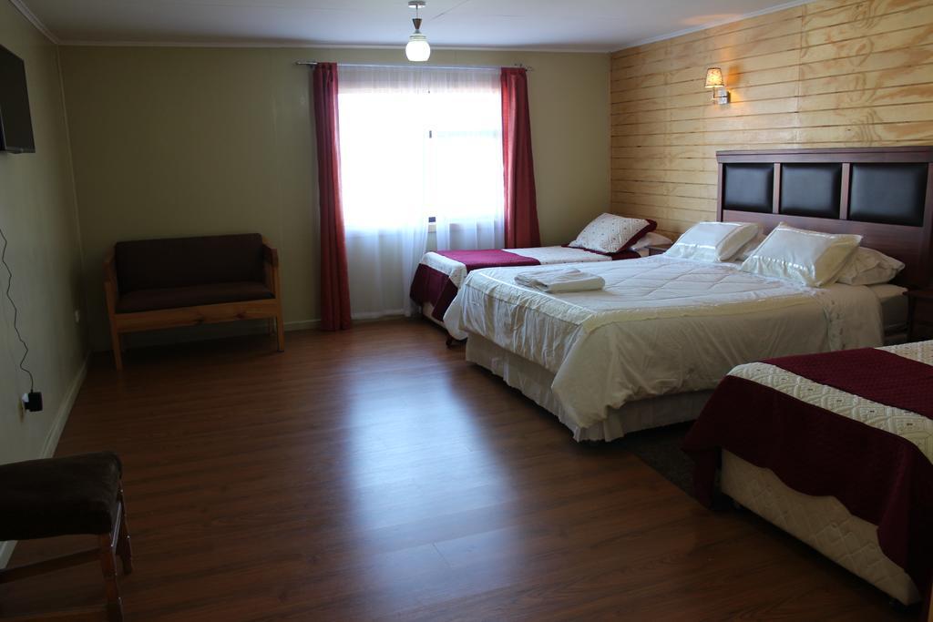 Casa Lucy Bed & Breakfast Puerto Natales Exterior photo