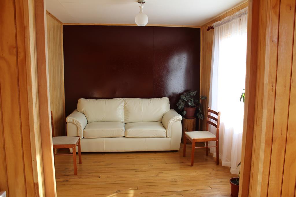 Casa Lucy Bed & Breakfast Puerto Natales Exterior photo
