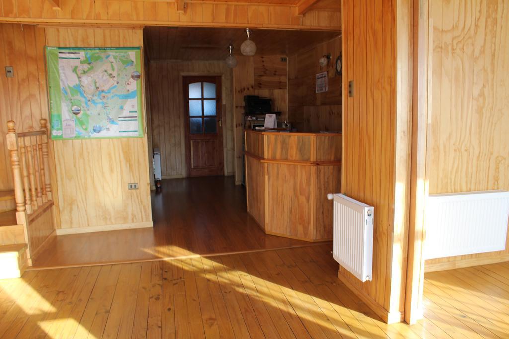Casa Lucy Bed & Breakfast Puerto Natales Exterior photo
